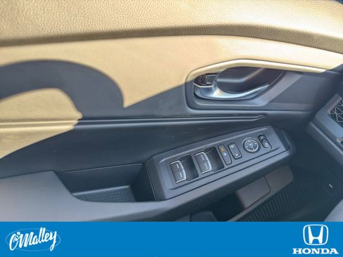 New 2025 Honda Accord SE image 18