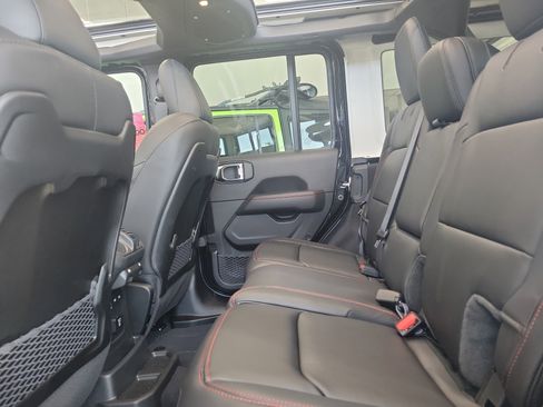New 2026 Jeep Wrangler Unlimited Rubicon 392 image 23