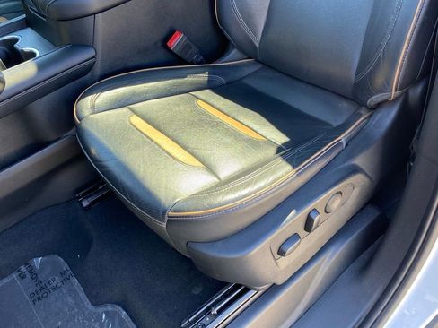 Used 2021 GMC Yukon XL AT4 w/ AT4 Premium Plus Package image 23