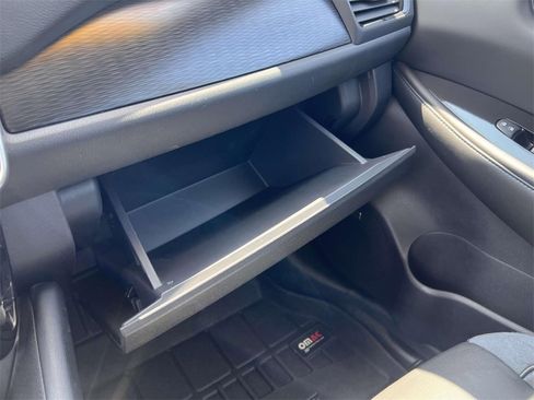 Used 2022 Nissan Leaf SL Plus image 35