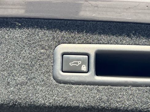 Used 2019 Lexus RX 350L w/ Premium Package image 23