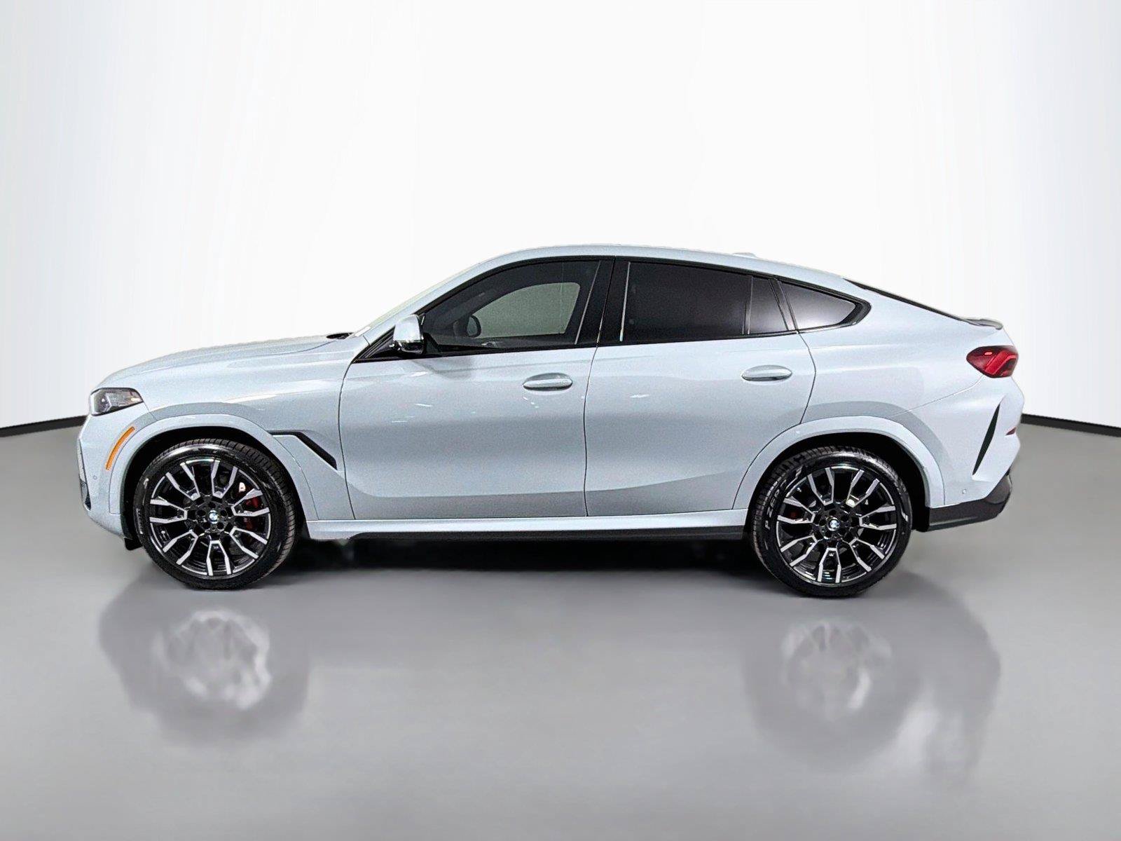 New 2027 BMW X6 xDrive40i w/ Executive Package AWD/4WD image 8