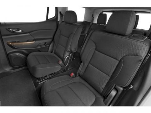 Used 2023 GMC Acadia SLT w/ Elevation Edition image 16