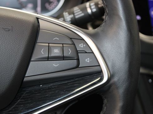 Used 2024 Cadillac XT5 Premium Luxury image 32