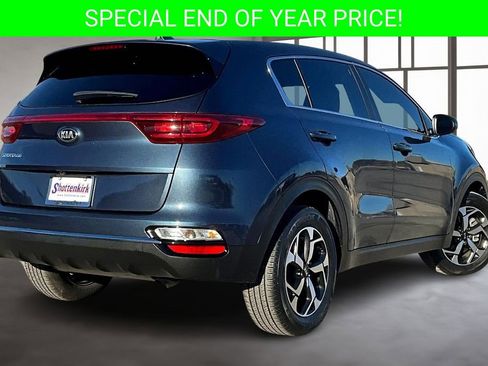 Used 2022 Kia Sportage LX image 6