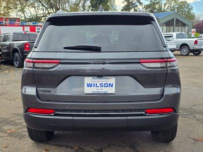 New 2025 Jeep Grand Cherokee Altitude