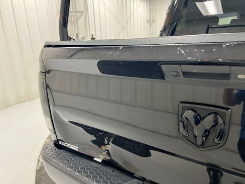 Used 2016 RAM 1500 Express w/ Black Ram 1500 Express Group AWD/4WD image 30
