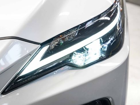 Used 2024 Lexus RX 350 FWD w/ Technology Package image 7