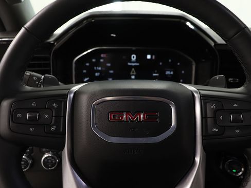 Used 2025 GMC Sierra 1500 Elevation w/ Elevation Premium Package AWD/4WD image 13