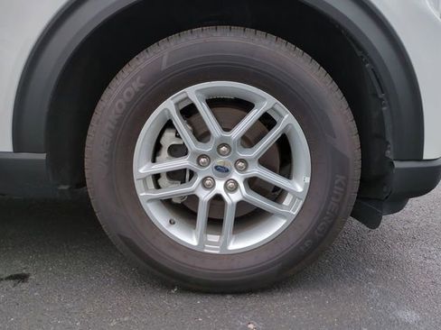 New 2026 Ford Explorer Active image 11