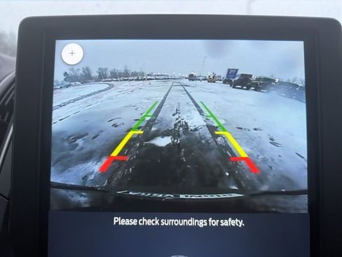 Used 2024 Ford Edge SEL image 28