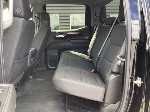Used 2024 Chevrolet Silverado 1500 RST AWD/4WD image 10
