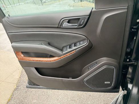 Used 2017 Chevrolet Tahoe Premier RWD image 37