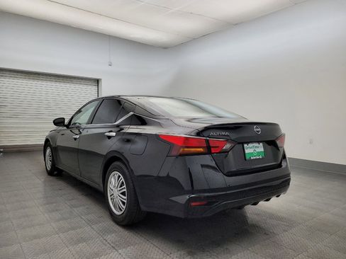 Used 2024 Nissan Altima 2.5 S image 5