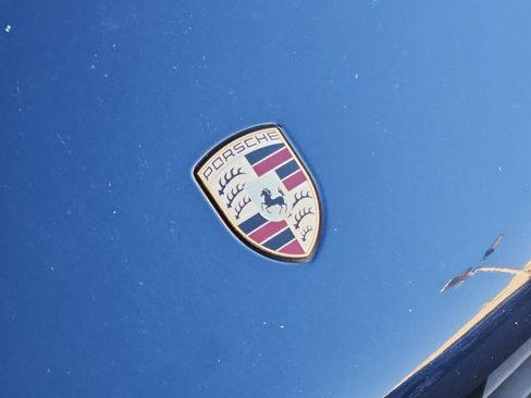 Used 2015 Porsche Macan Turbo image 24