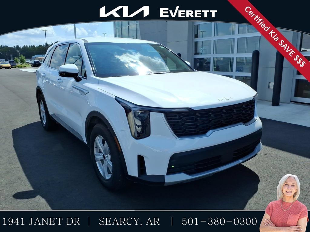 Certified 2026 Kia Sorento LX FWD image 1