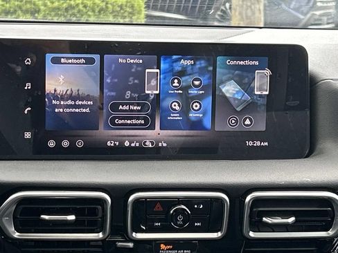 New 2026 Nissan Sentra SV w/ SV Convenience Package FWD image 23