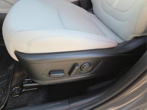 Used 2025 Hyundai Tucson SEL AWD/4WD image 21