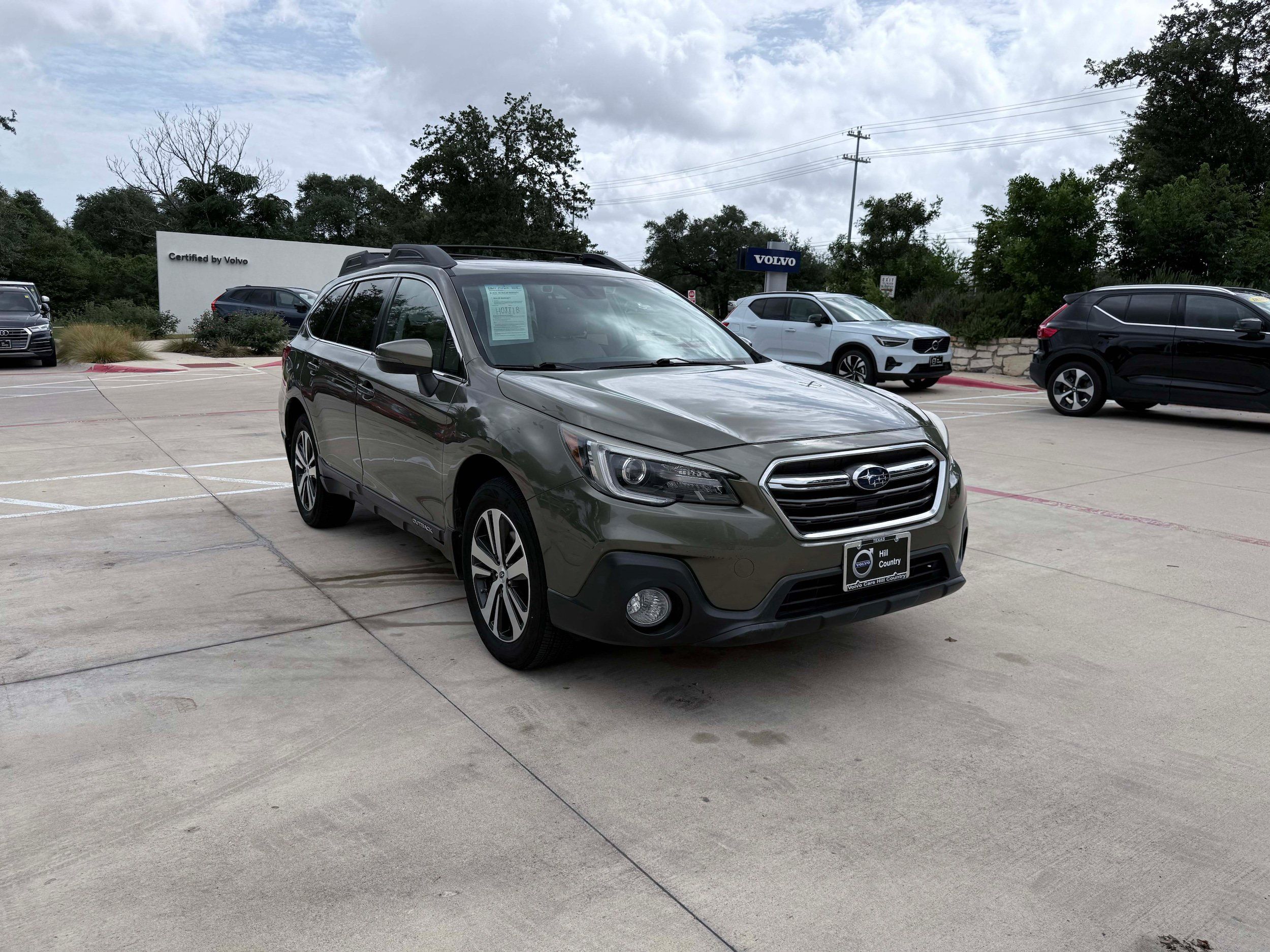 Used 2018 Subaru Outback 2.5i Limited AWD/4WD image 7