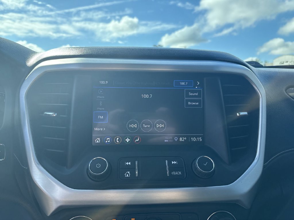 Used 2021 GMC Acadia SLE w/ Driver Convenience Package FWD image 26
