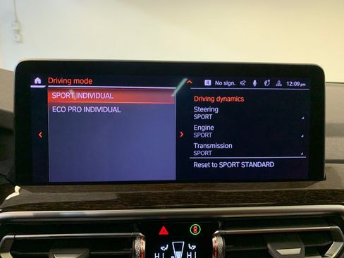Used 2023 BMW X3 xDrive30i w/ Premium Package w/ZPA AWD/4WD image 33