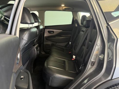 Used 2023 Nissan Murano SV AWD/4WD image 15