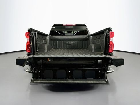 Used 2025 Chevrolet Silverado 1500 LT Trail Boss w/ LT Trail Boss Premium Package AWD/4WD image 27