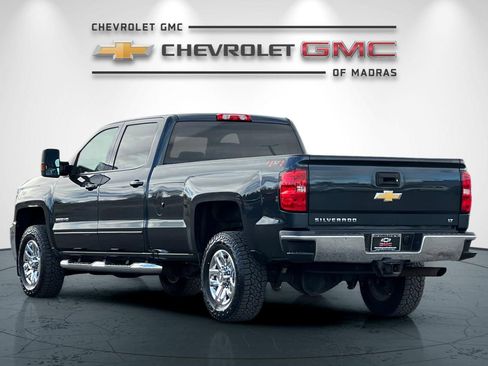 Used 2019 Chevrolet Silverado 3500 LT w/ All-Star Edition AWD/4WD image 5