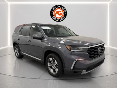 Used 2025 Honda Pilot EX-L