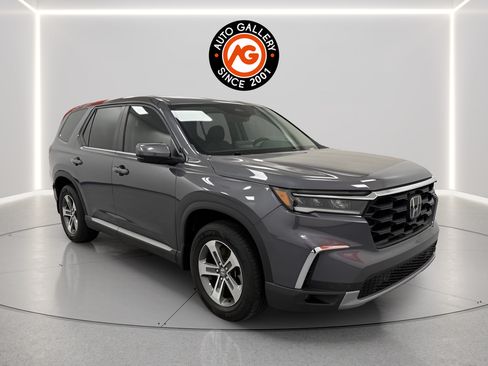Used 2025 Honda Pilot EX-L image 1