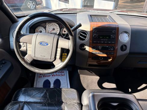 Used 2004 Ford F150 Lariat image 25