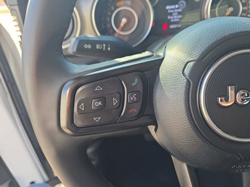 Used 2023 Jeep Wrangler Unlimited Sport AWD/4WD image 18