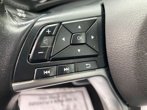 Used 2020 Nissan Sentra SV FWD image 37
