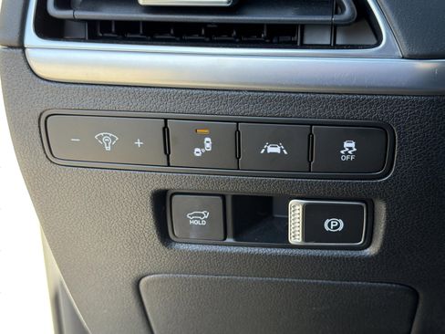 Used 2022 Hyundai Palisade Calligraphy image 22