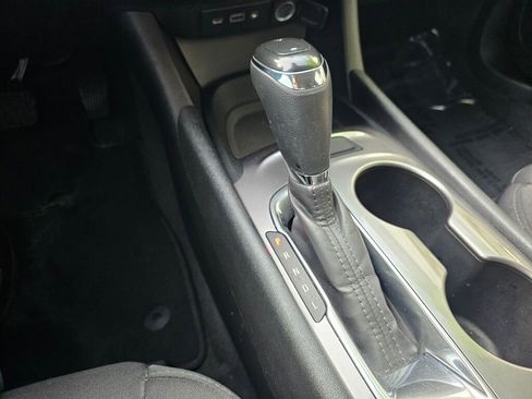 Used 2019 Chevrolet Malibu LS image 30