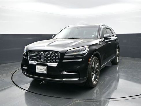 Used 2023 Lincoln Aviator Reserve w/ Equipment Group 201A AWD/4WD image 4