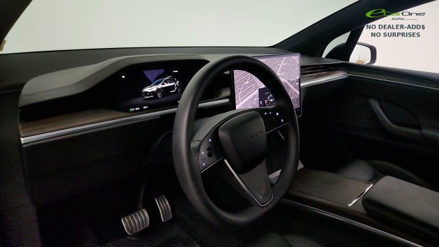 Used 2024 Tesla Model X AWD/4WD image 42