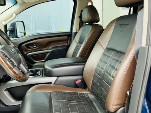 Used 2017 Nissan Titan Platinum Reserve image 14