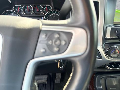 Used 2018 GMC Sierra 1500 SLT AWD/4WD image 30