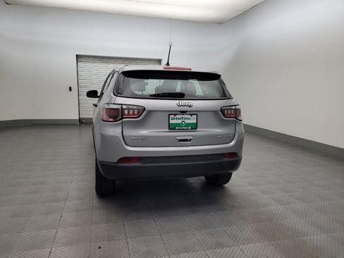 Used 2020 Jeep Compass Sport AWD/4WD image 6