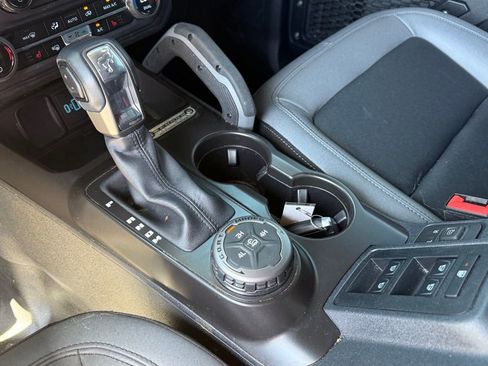Used 2024 Ford Bronco Big Bend image 23