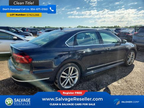 Used 2017 Volkswagen Passat 1.8T R-Line w/ R-Line Lighting Package FWD image 4