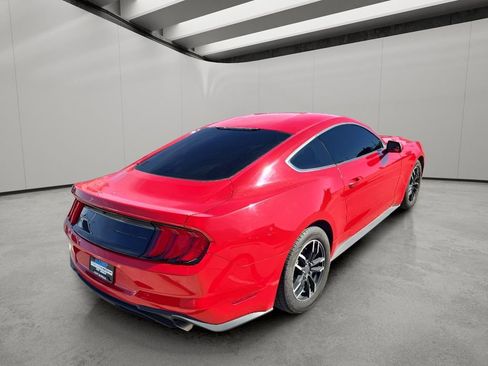 Used 2018 Ford Mustang Coupe image 6