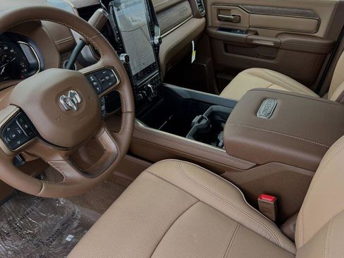 New 2024 RAM 2500 Limited w/ Safety Group image 7