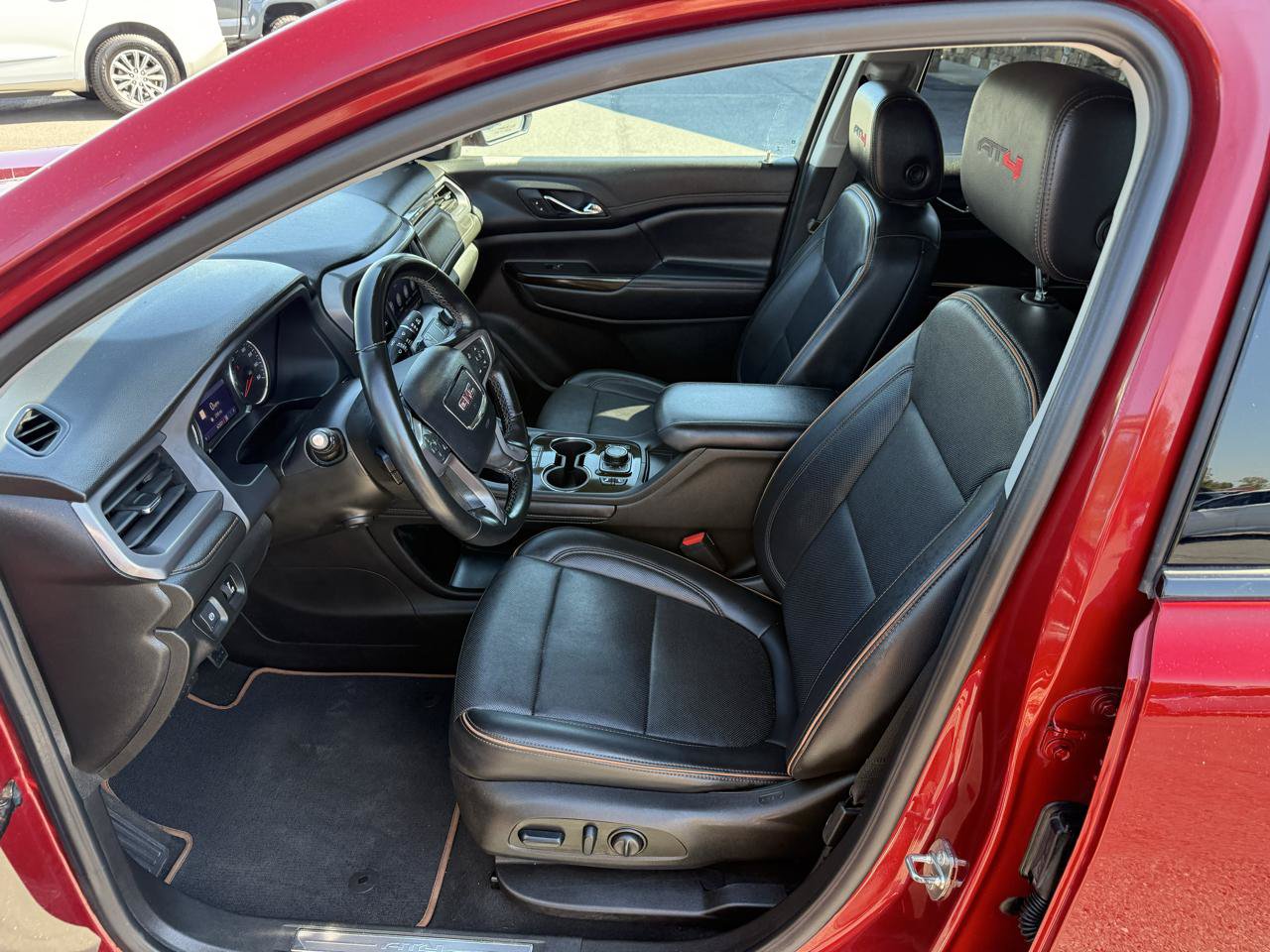 Used 2023 GMC Acadia AT4 w/ Preferred Package AWD/4WD image 11