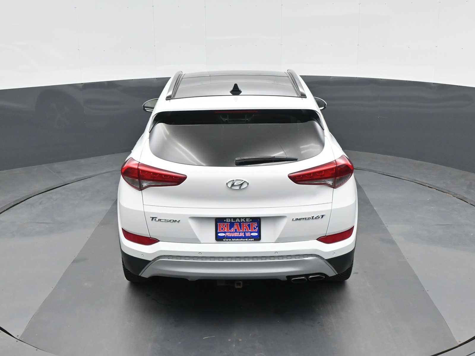 Used 2018 Hyundai Tucson Limited w/ Ultimate Package 02 FWD image 25