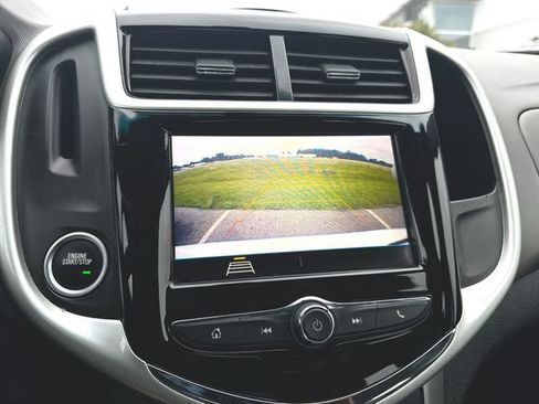 Used 2019 Chevrolet Sonic Premier FWD image 14