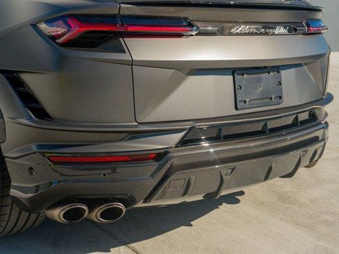 Used 2024 Lamborghini Urus Performante image 44