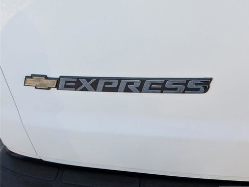 Used 2023 Chevrolet Express 3500 LS image 9