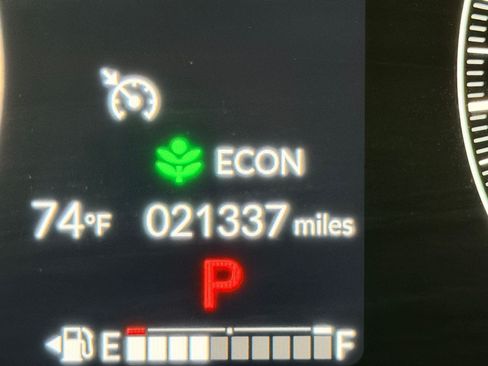 Used 2025 Honda CR-V EX-L image 23